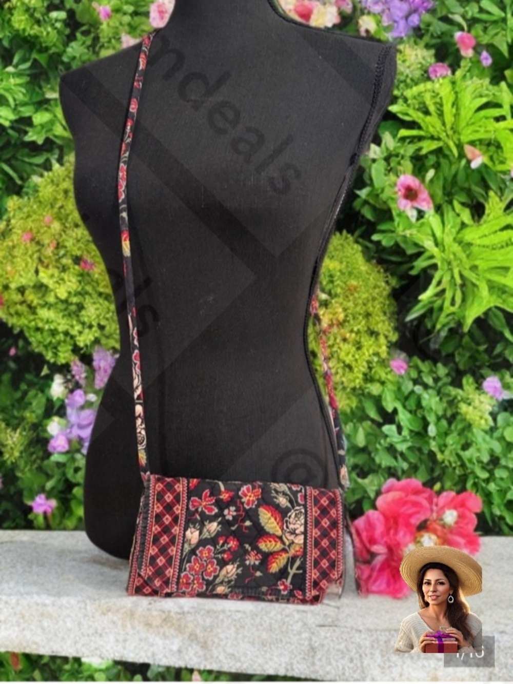 Vintage Vera Bradley Anastasia Floral Crossbody Black Red Roses Wallet Mini Bag